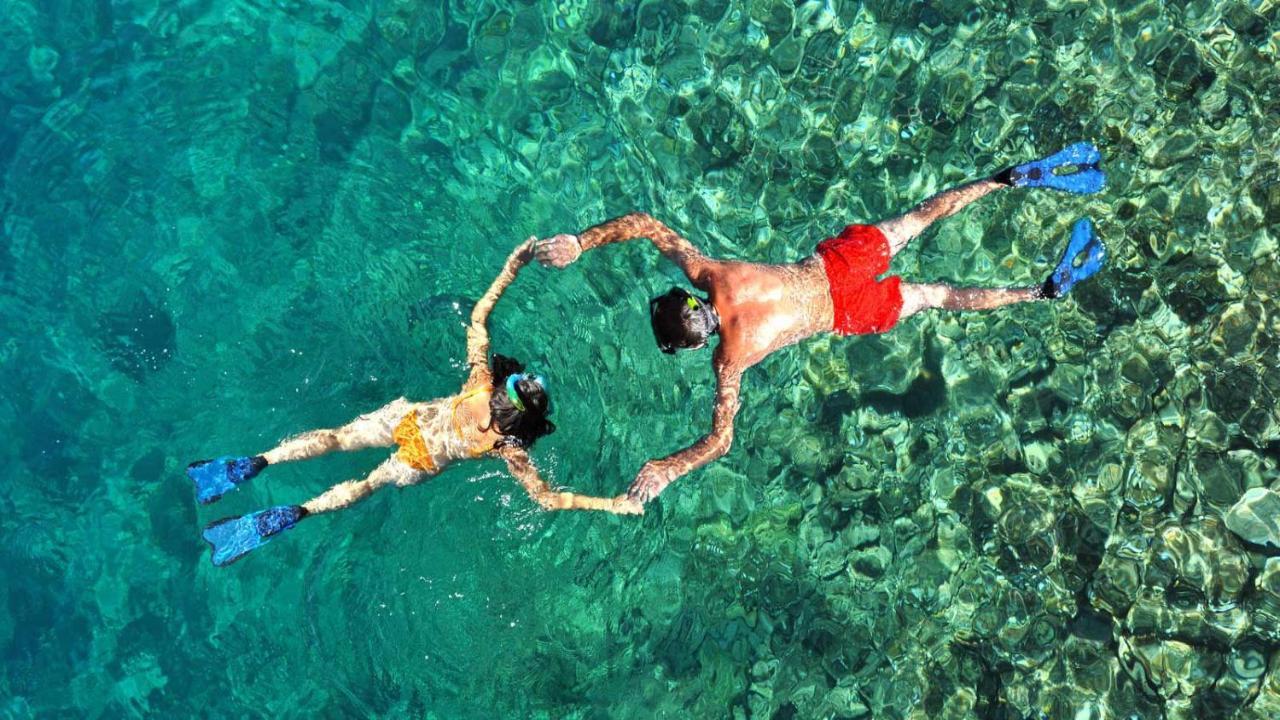 Island Guest Hotel Maamendhoo Bagian luar foto