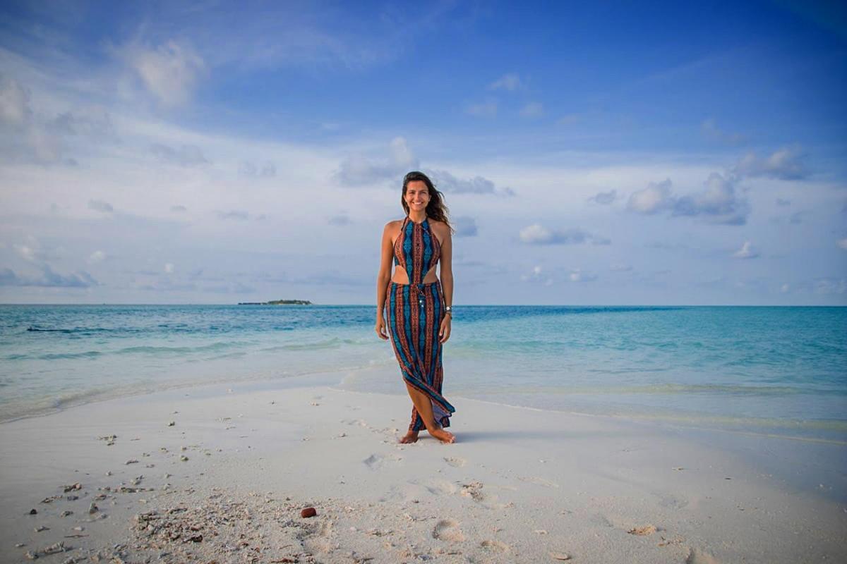 Island Guest Hotel Maamendhoo Bagian luar foto